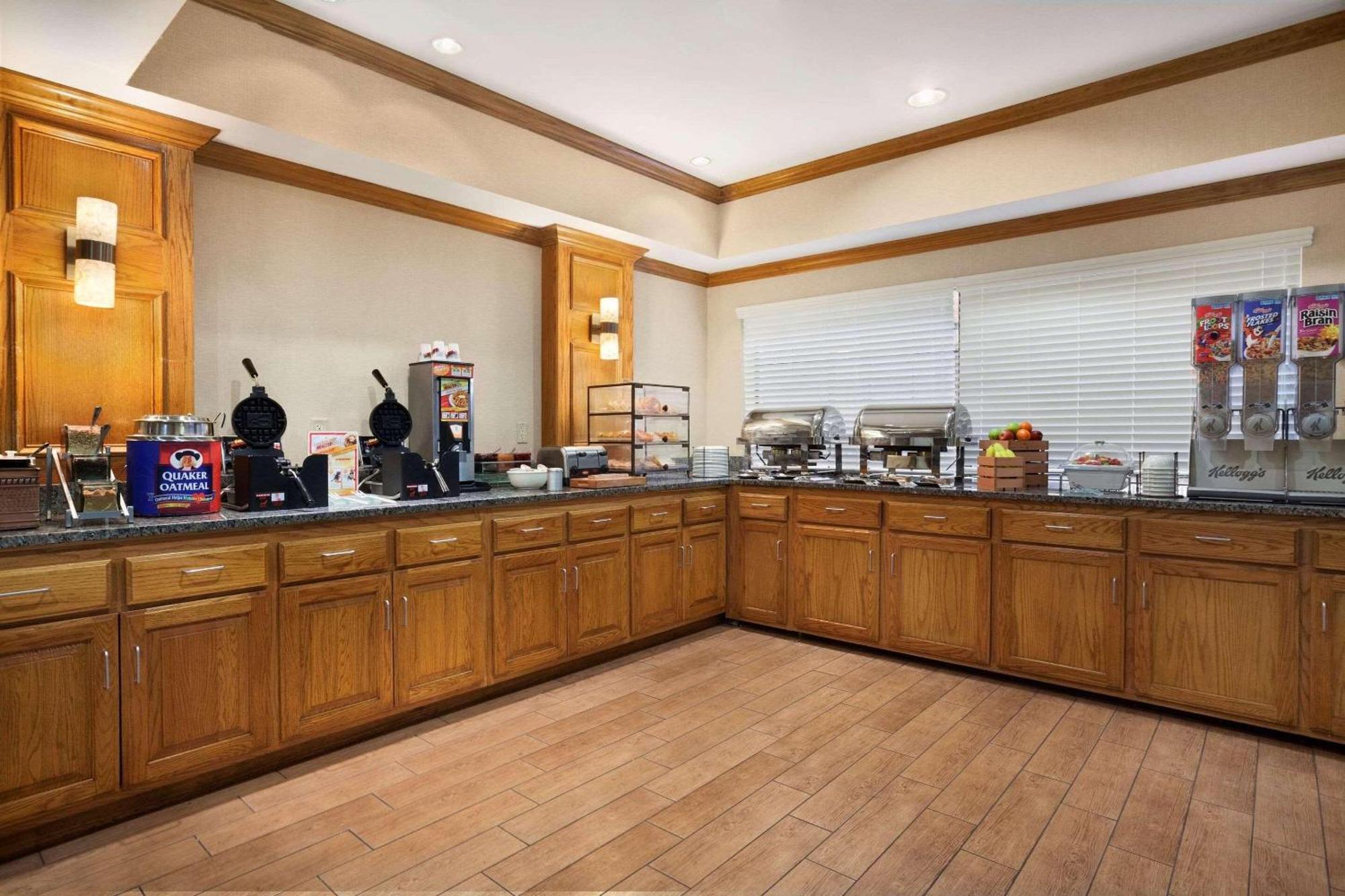Country Inn & Suites By Radisson, Lubbock, Tx Kültér fotó